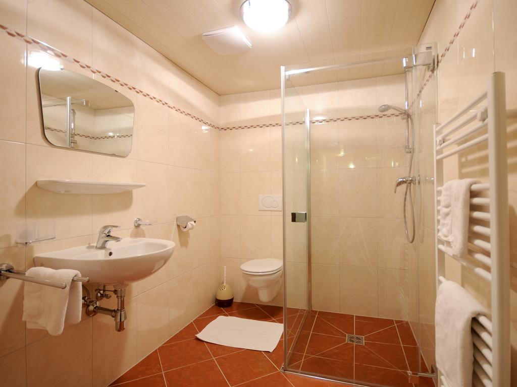 Ferienhaus Martlerhof Tux Kamer foto